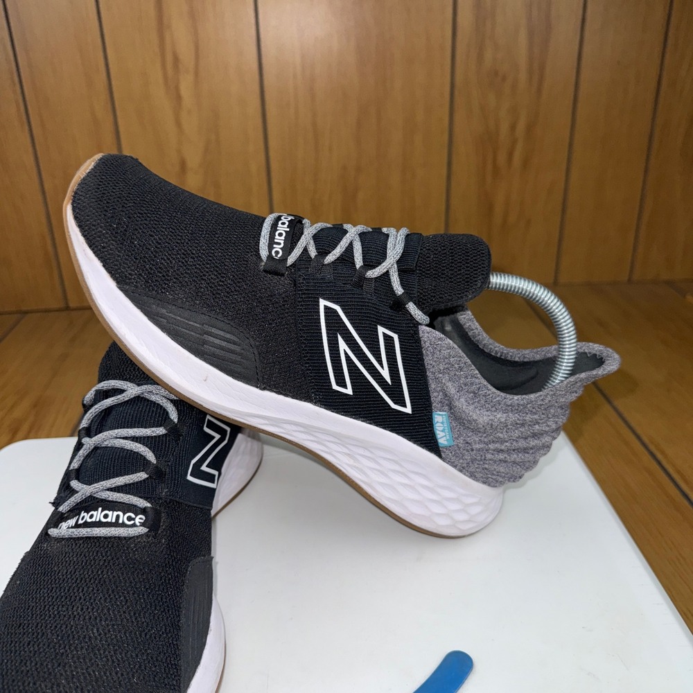 New Balance Fresh Foam Roav Black Grey Running Shoes WROAVTK Women 9.5